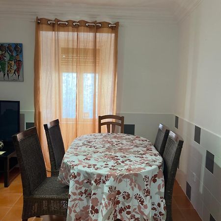 T2 2 Bedroom Flat In Arroios 리스본 외부 사진